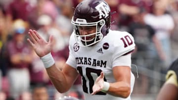 Zach Calzada, Texas A&M Football. Mandatory Credit: Ron Chenoy-USA TODAY Sports