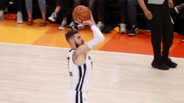 Memphis Grizzlies center Jonas Valanciunas (17) Chris Nicoll-USA TODAY Sports