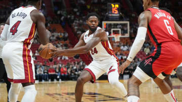 Miami Heat forward Haywood Highsmith (24) looks to pass the ball as Houston Rockets forward Kenyon Martin Jr. (6) defends on the play(Jim Rassol-USA TODAY Sports)