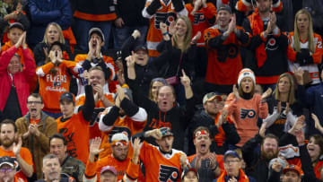 PHILADELPHIA, PA - OCTOBER 09: Philadelphia Flyers fans (Photo by Mitchell Leff/Getty Images)