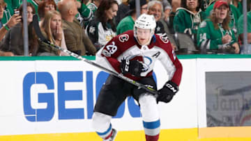 DALLAS, TX - OCTOBER 14: Nathan MacKinnon