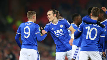 Jamie Vardy of Leicester City celebrates with Caglar Soyuncu (Photo by Alex Livesey - Danehouse/Getty Images)