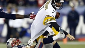 Nov 3, 2013; Foxborough, MA, USA; Pittsburgh Steelers quarterback Ben Roethlisberger (7) is sacked by New England Patriots linebacker Dane Fletcher (52) during the second half at Gillette Stadium. Mandatory Credit: Mark L. Baer-USA TODAY Sports