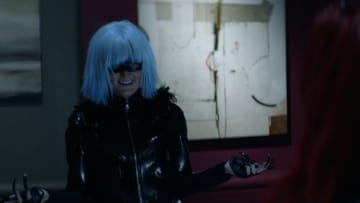 Batwoman --"Who Are You?" -- Image Number: BWN104_1311.jpg -- Pictured: Rachel Matthews as Magpie -- © 2019 The CW Network, LLC. All Rights Reserved.