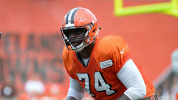 BEREA, OH - AUGUST 2, 2017: Offensive lineman Cameron Erving