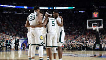 MINNEAPOLIS, MINNESOTA - APRIL 06: The Michigan State Spartans huddle in the first half against the Texas Tech Red Raiders during the 2019 NCAA Final Four semifinal at U.S. Bank Stadium on April 6, 2019 in Minneapolis, Minnesota. (Photo by Streeter Lecka/Getty Images)