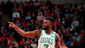 CHICAGO, IL - MARCH 5: Jaylen Brown #7 of the Boston Celtics handles the ball against the Chicago Bulls on March 5, 2018 at the United Center in Chicago, Illinois. NOTE TO USER: User expressly acknowledges and agrees that, by downloading and or using this photograph, user is consenting to the terms and conditions of the Getty Images License Agreement. Mandatory Copyright Notice: Copyright 2018 NBAE (Photo by Jeff Haynes/NBAE via Getty Images)