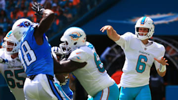 MIAMI GARDENS, FL - OCTOBER 08: Jay Cutler