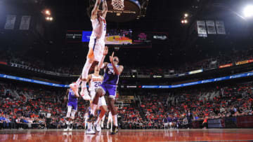 Copyright 2019 NBAE (Photo by Barry Gossage/NBAE via Getty Images)