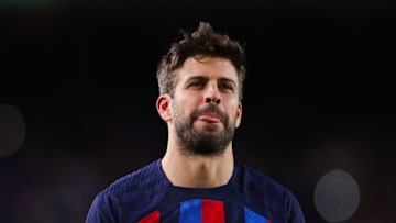 BARCELONA, SPAIN - NOVEMBER 05: Gerard Pique of FC Barcelona waves to fans as they take part in a lap of honour after the LaLiga Santander match between FC Barcelona and UD Almeria at Spotify Camp Nou on November 05, 2022 in Barcelona, Spain. (Photo by Eric Alonso/Getty Images)