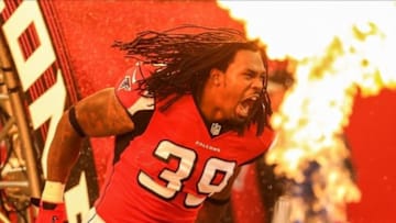 Nov 10, 2013; Atlanta, GA, USA; Atlanta Falcons running back Steven Jackson (39) runs out on the field before the game against the Seattle Seahawks at the Georgia Dome. The Seahawks won 33-10. Mandatory Credit: Daniel Shirey-USA TODAY Sports