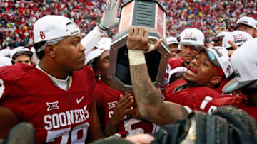 NORMAN, OK - DECEMBER 3: Running back Joe Mixon