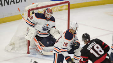 Ottawa Senators Tim Stützle #18 Scores Overtime Winner on Edmonton Oilers Mikko Koskinen #19 Mandatory Credit: Marc DesRosiers-USA TODAY Sports