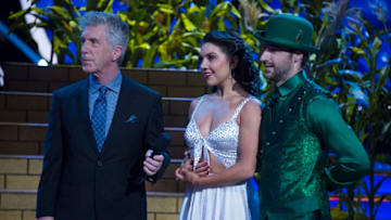 DANCING WITH THE STARS - "Episode 2309" - The six remaining celebrities will dance two show-stopping dances - one from some of the hottest Broadway musicals, and a second where they are paired up for a "Team-Up Challenge" - as "Showstoppers" night comes to "Dancing with the Stars," live, MONDAY, NOVEMBER 7 (8:00-10:01 p.m. EST), on the ABC Television Network. (ABC/Eric McCandless)TOM BERGERON, JENNA JOHNSON, JAMES HINCHCLIFFE