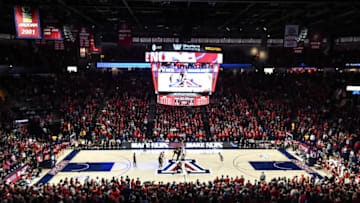 TUCSON, AZ - DECEMBER 13: The Arizona Wildcats tip off against The Missouri Tigers to begin the college basketball game at McKale Center on December 13, 2015 in Tucson, Arizona.(Photo by Nils Nilsen/Getty Images)