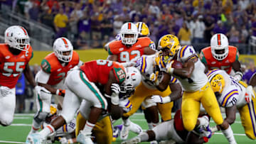 ARLINGTON, TX - SEPTEMBER 02: (Photo by Tom Pennington/Getty Images)