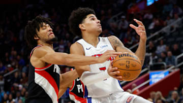 Portland Trail Blazers guard Shaedon Sharpe (17) strips the ball from Detroit Pistons guard Killian Hayes (7) Credit: Rick Osentoski-USA TODAY Sports