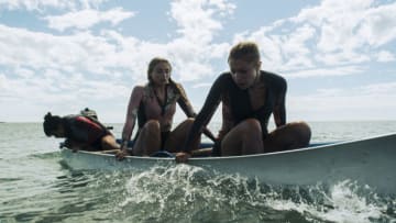 Jodie (Ann Truong), Annie (Saskia Archer), Nic (Teressa Liane) - The Reef: Stalked - Photo Credit: Jaque Fisher/Shudder