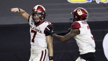 Spencer Rattler, Mikey Henderson, Oklahoma Sooners. (Mandatory Credit: Kevin Jairaj-USA TODAY Sports)