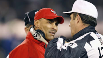 Chiefs head coach Herm Edwards with an official in the second half as the Kansas City Chiefs defeated the Oakland Raiders by a score of 20 to 9 at McAfee Coliseum, Oakland, California, December 23, 2006. (Photo by Robert B. Stanton/NFLPhotoLibrary)