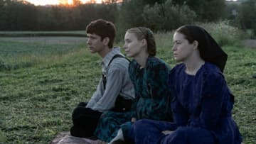 Women Talking movie(l-r.) Ben Whishaw stars as August, Rooney Mara as Ona and Claire Foy as Salomein director Sarah Polley’s filmWOMEN TALKINGAn Orion Pictures ReleasePhoto credit: Michael Gibson© 2022 Orion Releasing LLC. All Rights Reserved.