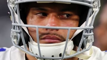 ARLINGTON, TX - NOVEMBER 19: Dak Prescott