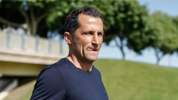 DOHA, QATAR - JANUARY 08: (BILD ZEITUNG OUT) Sporting director Hasan Salihamidzic of FC Bayern Muenchen looks on during day five of the FC Bayern Muenchen winter training camp on January 8, 2020 in Doha, Qatar.(Photo by TF-Images/Getty Images)