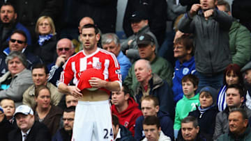 LONDON, ENGLAND - MAY 06: Rory Delap of Stoke City prepares to take a long throw during the Barclays Premier League match between Queens Park Rangers and Stoke City at Loftus Road on May 6, 2012 in London, England. (Photo by Julian Finney/Getty Images)
