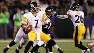 Sep 11, 2014; Baltimore, MD, USA; Pittsburgh Steelers quarterback Ben Roethlisberger (7) pressured by Baltimore Ravens linebacker Daryl Smith (51) at M&T Bank Stadium. Mandatory Credit: Mitch Stringer-USA TODAY Sports
