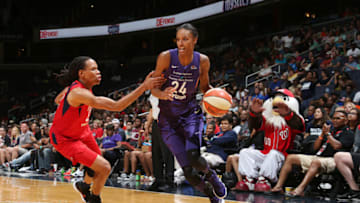 WASHINGTON, DC - JUNE 30: DeWanna Bonner #24 of the Phoenix Mercury handles the ball against the Washington Mystics on June 30, 2018 at the Verizon Center in Washington, DC. NOTE TO USER: User expressly acknowledges and agrees that, by downloading and or using this photograph, User is consenting to the terms and conditions of the Getty Images License Agreement. Mandatory Copyright Notice: Copyright 2018 NBAE. (Photo by Ned Dishman/NBAE via Getty Images)