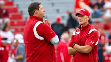 Sep 17, 2022; Lincoln, Nebraska, USA; Oklahoma Sooners offensive coordinator Jeff Lebby speaks with head coach Brent Venables before the game against the Nebraska Cornhuskers at Memorial Stadium. Mandatory Credit: Kevin Jairaj-USA TODAY Sports