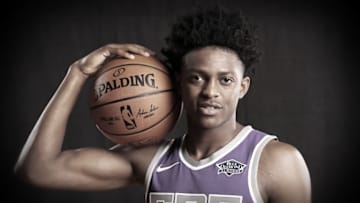 GREENBURGH, NY - AUGUST 11: (EDITORS NOTE: Image has been digitally altered) De'Aaron Fox of the Sacramento Kings poses for a portrait during the 2017 NBA Rookie Photo Shoot at MSG Training Center on August 11, 2017 in Greenburgh, New York. NOTE TO USER: User expressly acknowledges and agrees that, by downloading and or using this photograph, User is consenting to the terms and conditions of the Getty Images License Agreement. (Photo by Elsa/Getty Images)