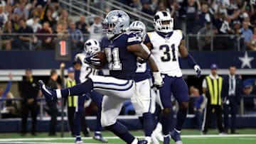 ARLINGTON, TEXAS - DECEMBER 15: Ezekiel Elliott #21 of the Dallas Cowboys (Photo by Ronald Martinez/Getty Images)