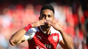 LONDON, ENGLAND - MAY 06: Pierre-Emerick Aubameyang of Arsenal celebrates after scoring his sides first goal during the Premier League match between Arsenal and Burnley at Emirates Stadium on May 6, 2018 in London, England. (Photo by Clive Mason/Getty Images)