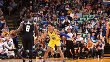 OAKLAND, CA - MARCH 29: Patrick McCaw #0 of the Golden State Warriors plays defense against the Milwaukee Bucks on March 29, 2018 at ORACLE Arena in Oakland, California. NOTE TO USER: User expressly acknowledges and agrees that, by downloading and/or using this photograph, user is consenting to the terms and conditions of Getty Images License Agreement. Mandatory Copyright Notice: Copyright 2018 NBAE (Photo by Noah Graham/NBAE via Getty Images)