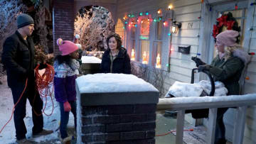 THE CONNERS - "Smoking Penguins and Santa on Santa Action." (ABC/Eric McCandless)
