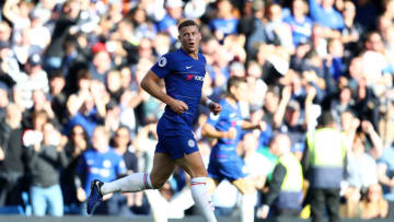 LONDON, ENGLAND - OCTOBER 20: Ross Barkley of Chelsea celebrates after scoring his team's second goal during the Premier League match between Chelsea FC and Manchester United at Stamford Bridge on October 20, 2018 in London, United Kingdom. (Photo by Clive Rose/Getty Images)
