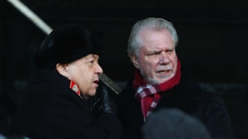 LONDON, ENGLAND - DECEMBER 26: West Ham United owners David Sullivan (L) and David Gold look on prior to the Barclays Premier League match between Fulham and West Ham United at Craven Cottage on December 26, 2010 in London, England. (Photo by Clive Rose/Getty Images)