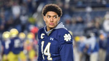 2022 NFL mock draft; Notre Dame Fighting Irish safety Kyle Hamilton (14) watches warm ups before the game against the North Carolina Tar Heels at Notre Dame Stadium. Mandatory Credit: Matt Cashore-USA TODAY Sports
