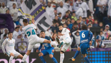 MADRID, SPAIN - NOVEMBER 28: Luis Milla of Fuenlabrada scores his teamÕs opening goal during the Copa del Rey, Round of 32, Second Leg match between Real Madrid and Fuenlabrada at Estadio Santiago Bernabeu on November 28, 2017 in Madrid, Spain. (Photo by Denis Doyle/Getty Images)