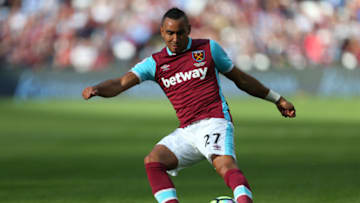 STRATFORD, ENGLAND - SEPTEMBER 25: Dimitri Payet of West Ham during the Premier League match between West Ham United and Southampton at London Stadium on September 25, 2016 in Stratford, England. (Photo by Catherine Ivill - AMA/Getty Images)