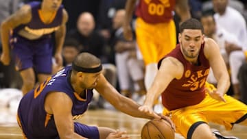 Nov 18, 2016; Indianapolis, IN, USA; Phoenix Suns forward Jared Dudley (3) and Indiana Pacers forward Georges Niang (32) dive for a loose ball in the second half of the game at Bankers Life Fieldhouse. The Phoenix Suns beat the Indiana Pacers 116-96. Mandatory Credit: Trevor Ruszkowski-USA TODAY Sports