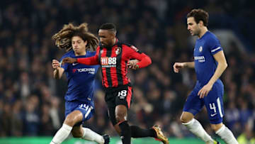 LONDON, ENGLAND - DECEMBER 20: Ethan Ampadu of Chelsea battles for possesion with Jermain Defoe of AFC Bournemouth during the Carabao Cup Quarter-Final match between Chelsea and AFC Bournemouth at Stamford Bridge on December 20, 2017 in London, England. (Photo by Catherine Ivill/Getty Images)