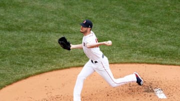 BOSTON, MASSACHUSETTS - JULY 18: Starting pitcher Chris Sale #41 of the Boston Red Sox pitches at the top of the second inning of the game against the Toronto Blue Jays at Fenway Park on July 18, 2019 in Boston, Massachusetts. (Photo by Omar Rawlings/Getty Images)