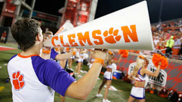 Clemson football cheerleaders