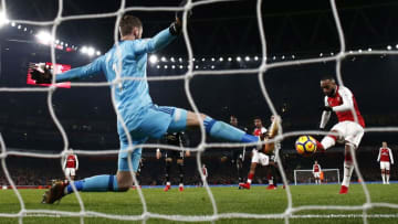 LONDON, ENGLAND - DECEMBER 02: Alexandre Lacazette of Arsenal scores his sides first goal during the Premier League match between Arsenal and Manchester United at Emirates Stadium on December 2, 2017 in London, England. (Photo by Julian Finney/Getty Images)