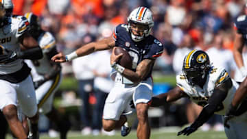 ESPN and WJOX commentator Greg McElroy believes Auburn football QB Robby Ashford should emulate Kansas State quarterback Adrian Martinez Mandatory Credit: The Montgomery Advertiser