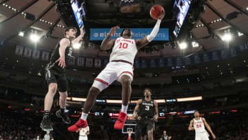 Marcellus Earlington of the St. John's basketball team attempts a layup. (Photo by Steven Ryan/Getty Images)