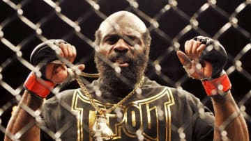 LAS VEGAS - DECEMBER 05: UFC fighter Kimbo Slice (Pictured) celebrates after beating UFC fighter Houston Alexander during their Heavyweight fight at The Ultimate Fighter Season 10 Finale on December 5, 2009 in Las Vegas, Nevada. (Photo by Jon Kopaloff/Getty Images)