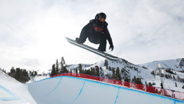 MAMMOTH, CALIFORNIA - JANUARY 07: Shaun White of Team United States takes a training run for the Men’s Snowboard Halfpipe competition at the Toyota U.S. Grand Prix at Mammoth Mountain on January 07, 2022 in Mammoth, California. (Photo by Maddie Meyer/Getty Images)